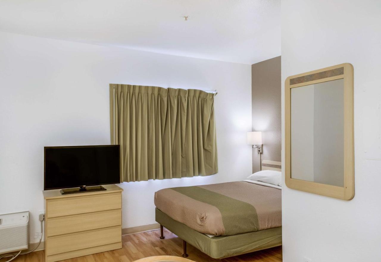 Motel 6 Fishers, In - Indianapolis מראה חיצוני תמונה